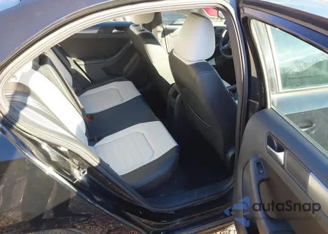 2017 Volkswagen Jetta 1.8T Sport from USA, damaged, VIN 3VWD17AJ2HM301292